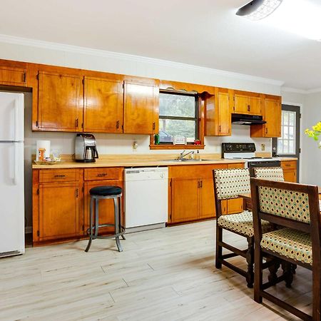 Doyline Cottage With Large Porch And Lake Access! Extérieur photo